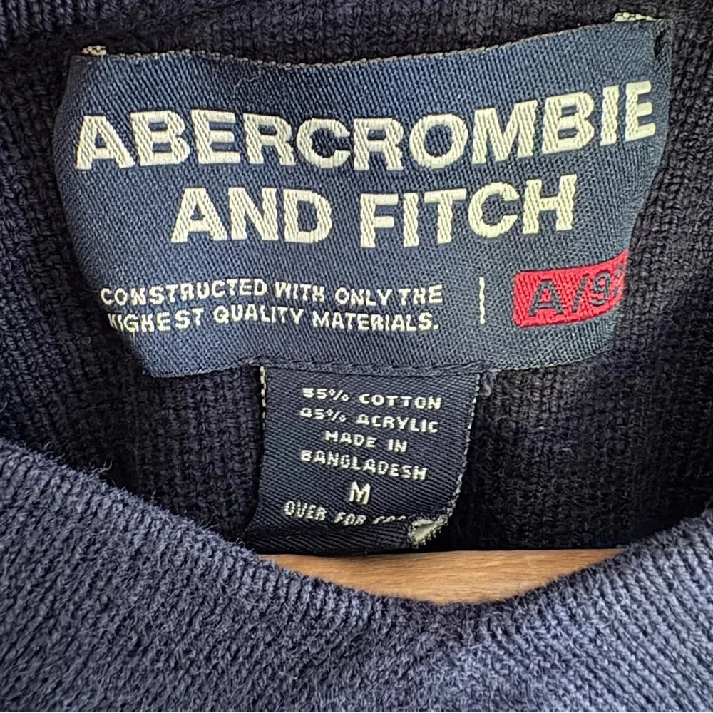 VINTAGE Men's Abercrombie & Fitch Navy Blue Cable Knit Sweater Y2K Preppy Logo
